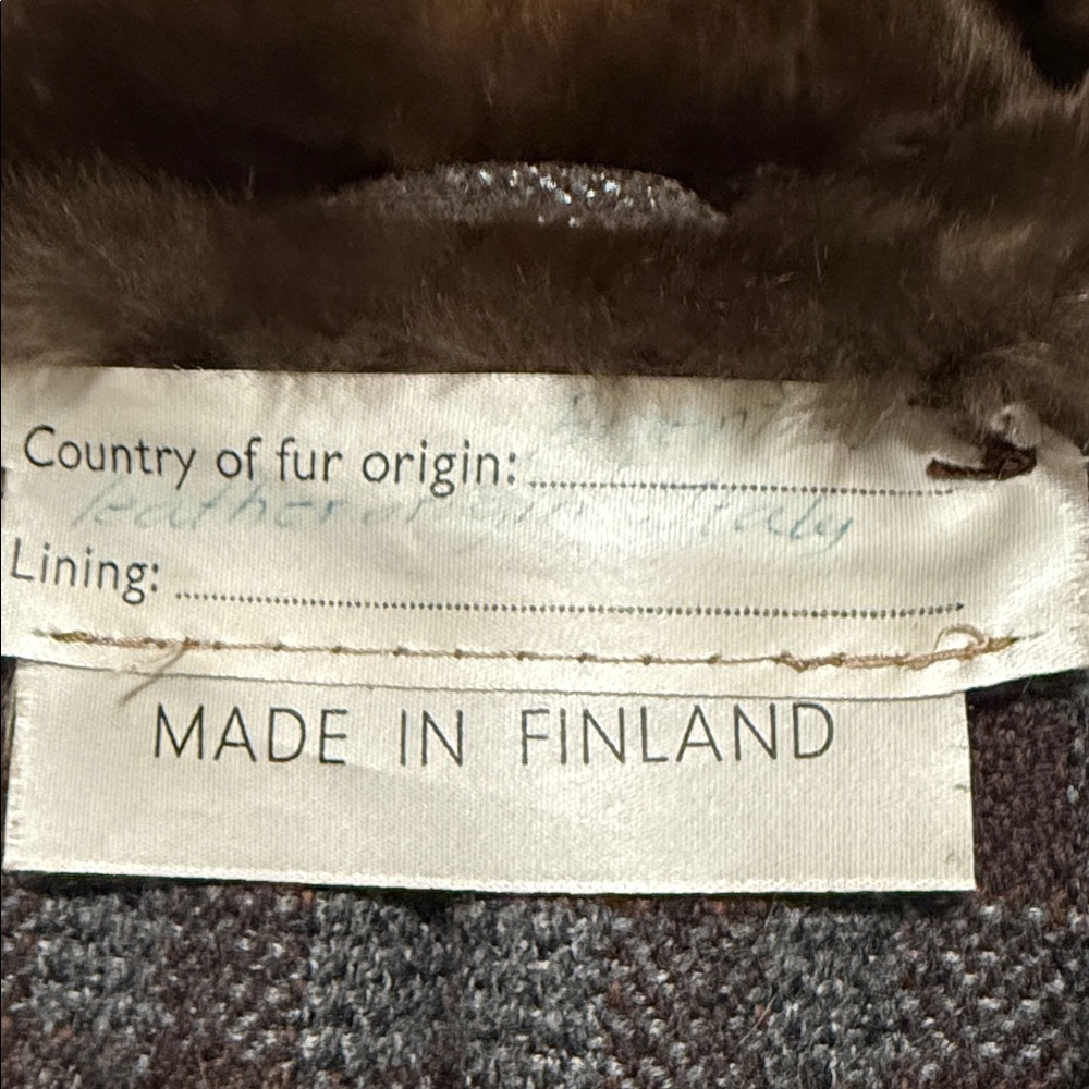 Brown italian Leather Trapeze Coat with Fur Trim. - Picture 3 of 6